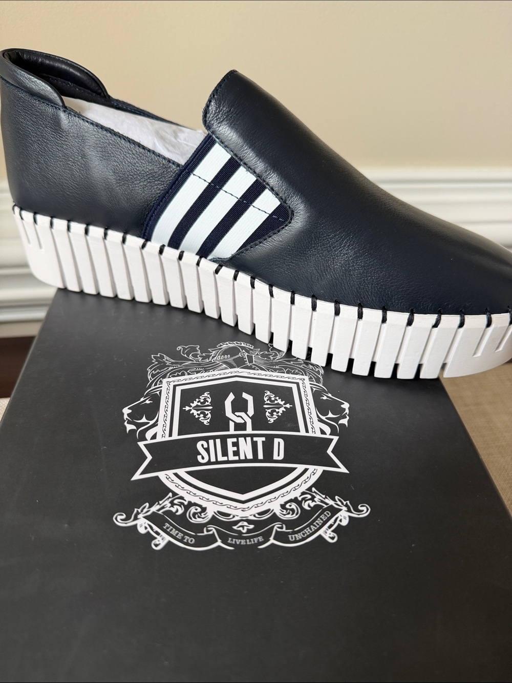 Silent D Women’s  Navy Slip-On Leather Platform Sneakers - White Sole - Picture 6 of 12